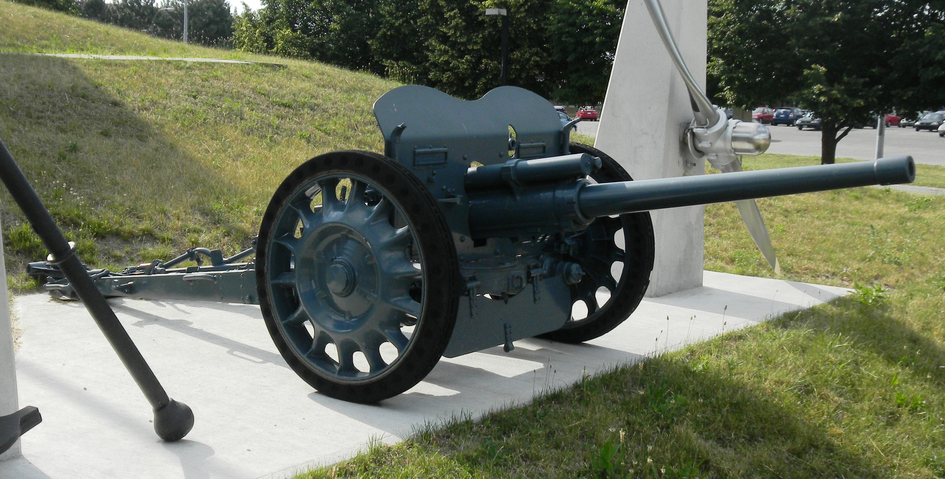 Artillery in Canada (5) Ontario CFB Borden Military Museum